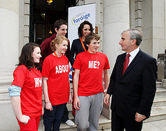 Young People talking with presidential candidate