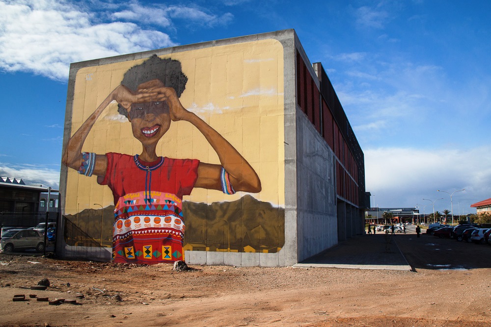  A giant mural, Boniswa, on the Isivivana centre by Breeze Yoko. Photo: Ashraf Hendricks